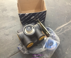 Bộ chia hơi  595107D700 Hyundai van chia hơi